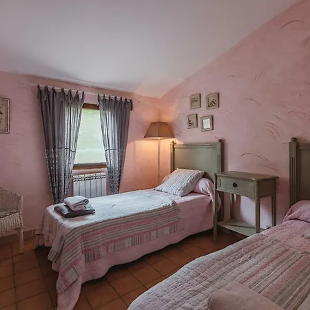 Ferme Fortia 山林小屋 Montreal-les-Sources